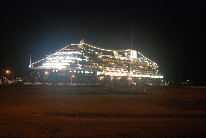 A fantastic view of the ms Zuiderdam at night (from our port in Tortola)
