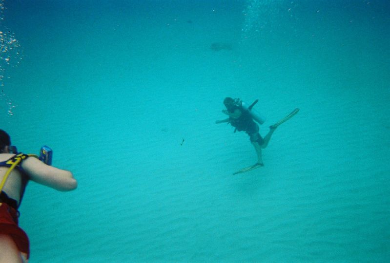 Wow! Check out that visibility! Our guide must be 20 feet away and you can see something in the sand twice that distance.